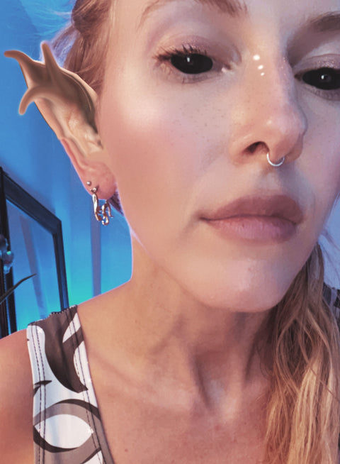pisces symbol zodiac hoop earrings in stainless steel